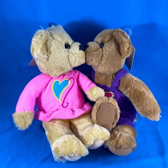 Hallmark Toys Vtg Hallmark Love Kiss Kiss Bears Pair Of Plush Bears